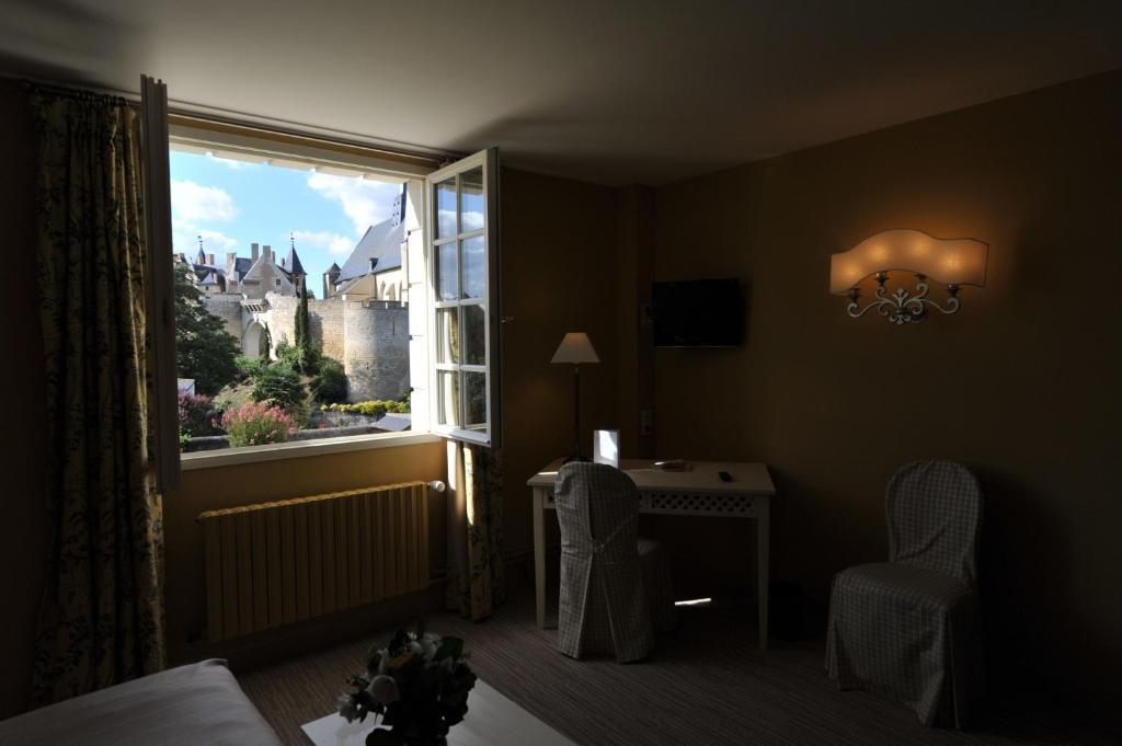 Hotel Spa Le Relais Du Bellay Montreuil-Bellay Phòng bức ảnh