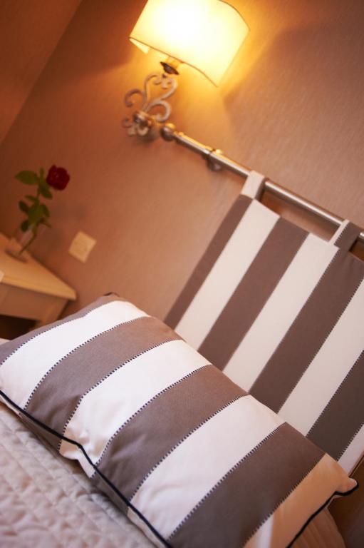 Hotel Spa Le Relais Du Bellay Montreuil-Bellay Phòng bức ảnh